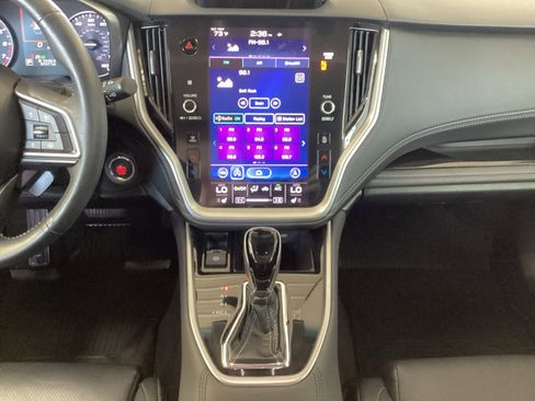 Used 2020 Subaru Outback Limited w/ Popular Package #2 AWD/4WD image 11