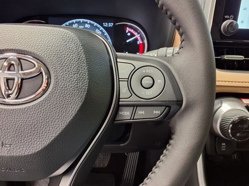 New 2025 Toyota RAV4 XLE Premium image 21