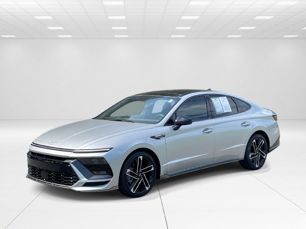 Certified 2025 Hyundai Sonata N Line FWD image 3
