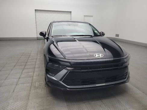 Used 2025 Hyundai Sonata SE FWD image 14