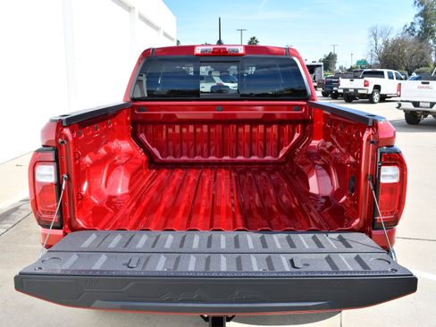 New 2026 GMC Canyon Elevation w/ Convenience Package RWD image 8