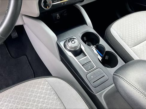Used 2024 Ford Escape Active FWD image 11