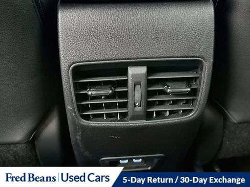 Used 2026 Toyota Corolla Cross XLE AWD/4WD image 31