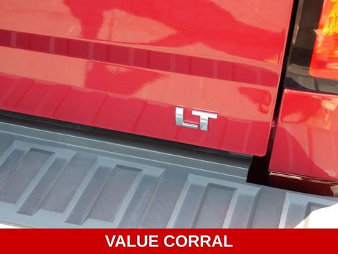 Used 2018 Chevrolet Silverado 1500 LT w/ All Star Edition AWD/4WD image 11