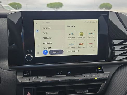 Used 2026 Toyota Camry SE w/ Convenience Package image 21