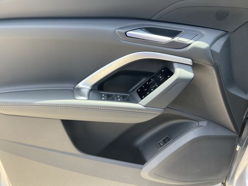 New 2026 Audi Q5 Premium AWD/4WD image 13