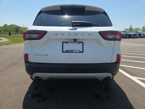 Used 2023 Ford Escape Active w/ Tech Pack #1 FWD image 9