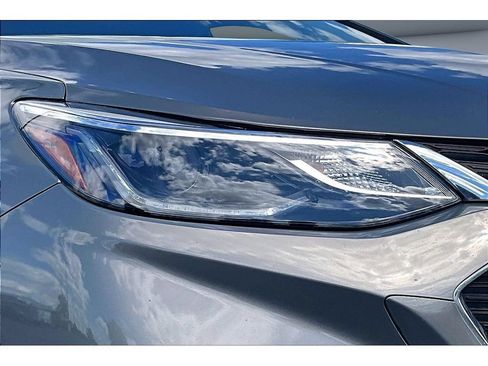 Used 2018 Chevrolet Cruze LT FWD image 29