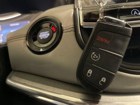 New 2025 Jeep Compass Limited image 28