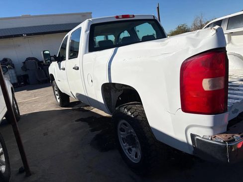 Used 2011 Chevrolet Silverado 3500 W/T image 8