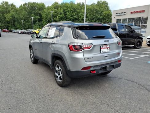 Used 2022 Jeep Compass Trailhawk w/ Sun and Sound Group AWD/4WD image 8