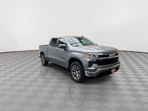 Used 2026 Chevrolet Silverado 1500 LT AWD/4WD image 36