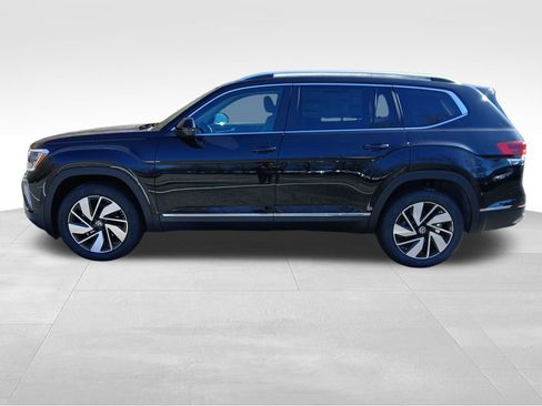 New 2026 Volkswagen Atlas SEL AWD/4WD image 2