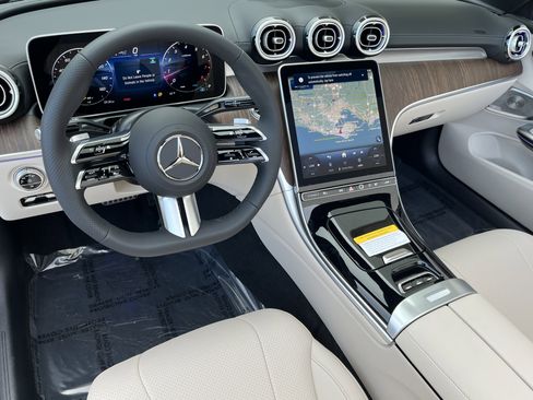 New 2026 Mercedes-Benz CLE 300 4MATIC Cabriolet image 17