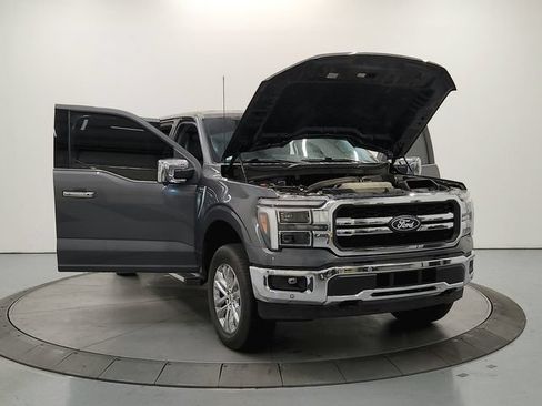 Used 2025 Ford F150 Lariat w/ Equipment Group 501A Mid AWD/4WD image 11