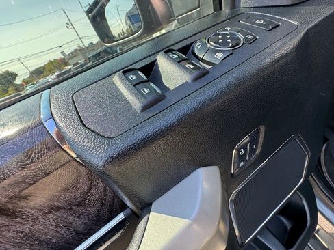 Used 2018 Ford F250 Lariat w/ Lariat Ultimate Package image 11