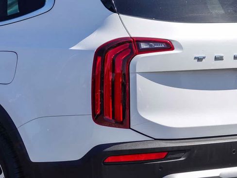Used 2021 Kia Telluride EX FWD image 7