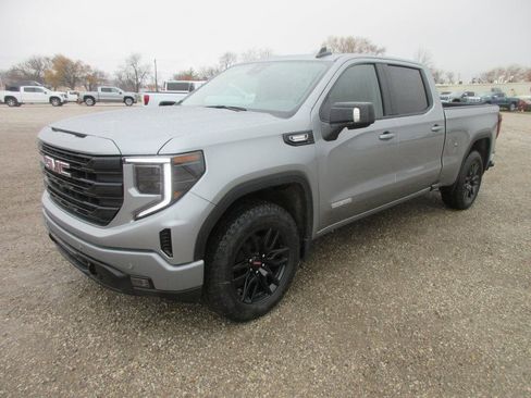 New 2026 GMC Sierra 1500 Elevation w/ Elevation Premium Package AWD/4WD image 11