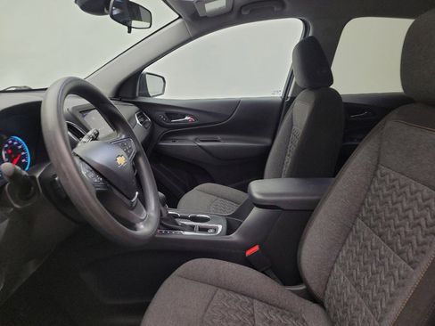 Used 2024 Chevrolet Equinox LT AWD/4WD image 17