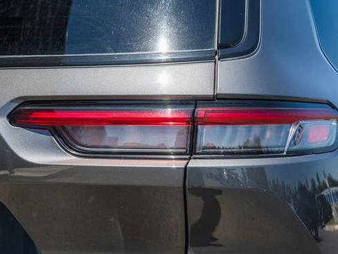 Used 2021 Jeep Grand Cherokee L Laredo AWD/4WD image 8