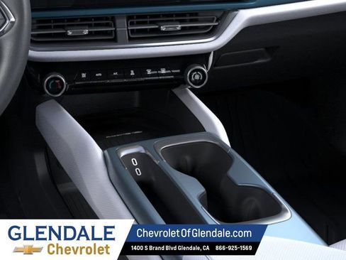 New 2026 Chevrolet Equinox EV LT FWD image 23