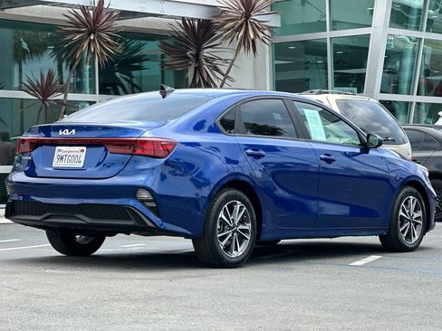 Used 2024 Kia Forte LXS FWD image 4