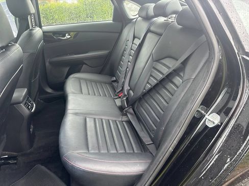 Used 2022 Kia Forte GT w/ GT2 Package FWD image 9