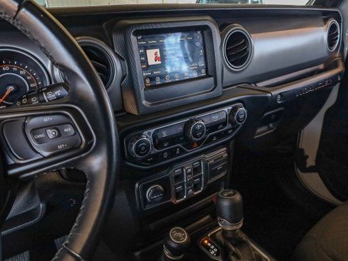 Used 2021 Jeep Wrangler Unlimited Sport image 12