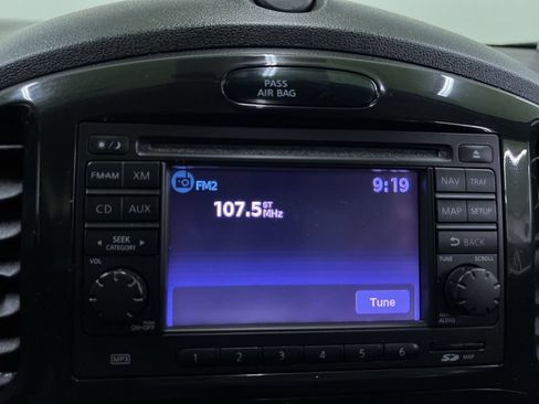 Used 2014 Nissan Juke SL AWD/4WD image 20