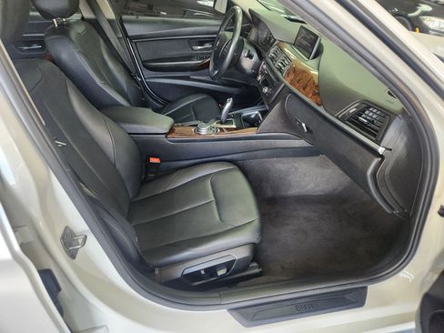 Used 2015 BMW 320i Sedan image 18