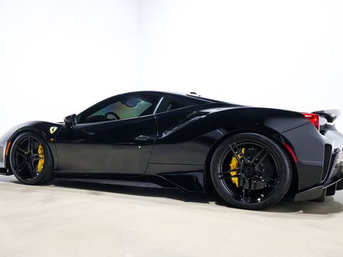 Used 2020 Ferrari 488 Pista image 26