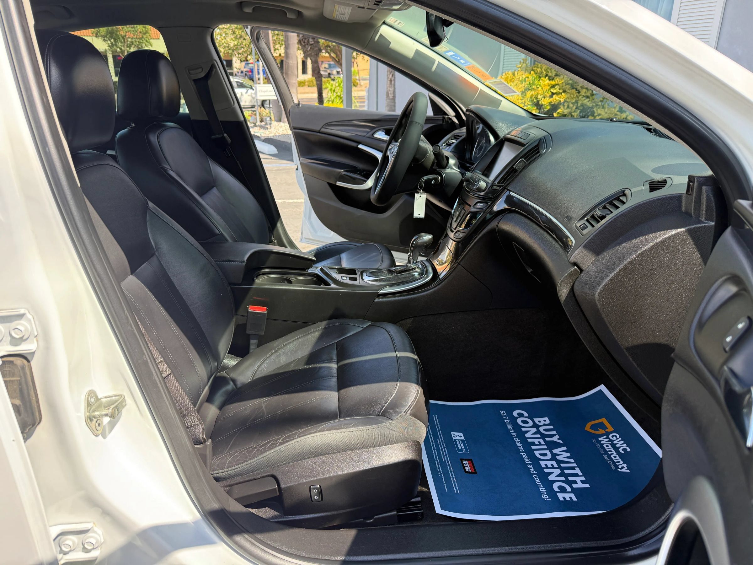 Used 2014 Buick Regal FWD image 12