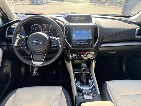 Used 2021 Subaru Forester Limited image 15