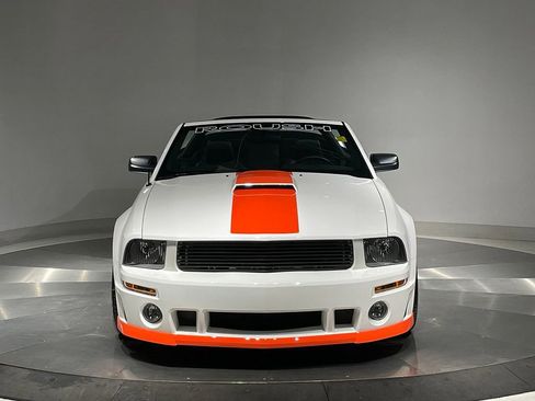 Used 2008 Ford Mustang GT RWD image 3