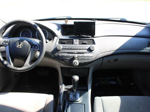 Used 2009 Honda Accord LX image 12