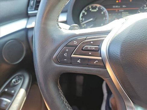 Used 2021 INFINITI QX50 Luxe w/ Appearance Package FWD image 25