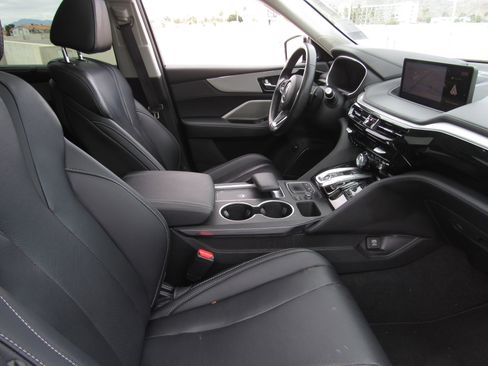 Certified 2023 Acura MDX FWD w/ Technology Package image 9