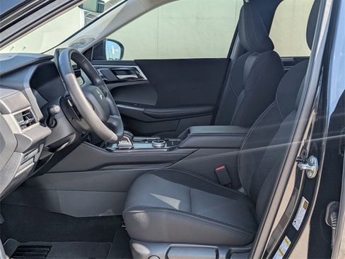New 2025 Mitsubishi Outlander ES image 12