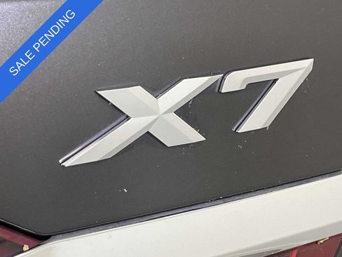 Used 2022 BMW X7 xDrive40i w/ Premium Package AWD/4WD image 10