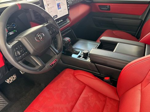 Used 2025 Toyota Sequoia TRD Pro AWD/4WD image 11