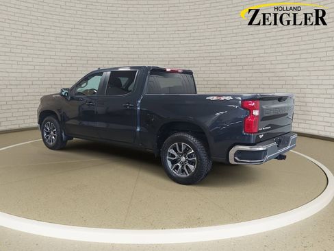 Used 2024 Chevrolet Silverado 1500 LT image 7