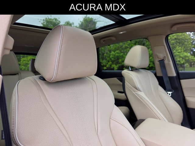 Used 2024 Acura MDX w/ Advance Package AWD/4WD image 11