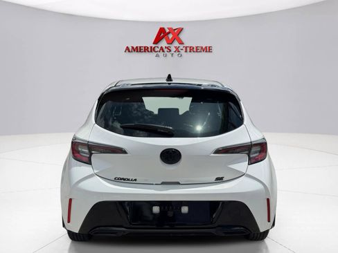Used 2022 Toyota Corolla SE FWD image 5