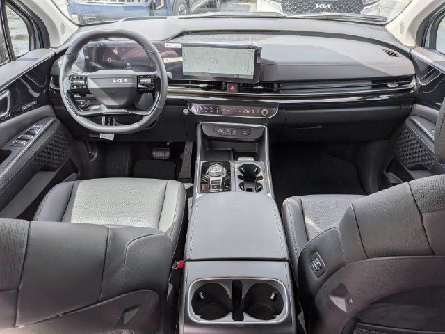 New 2027 Kia Carnival SX Prestige FWD image 15