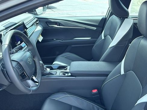 New 2026 Toyota Camry SE FWD image 24