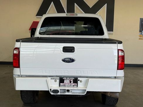 Used 2016 Ford F250 XLT AWD/4WD image 5