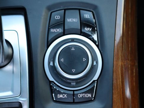 Used 2011 BMW X6 xDrive35i w/ Technology Pkg AWD/4WD image 19