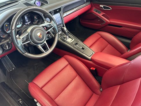 Used 2017 Porsche 911 Targa 4 GTS AWD/4WD image 4