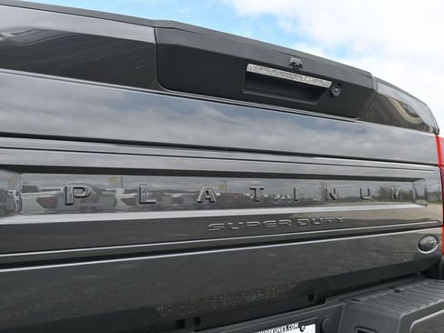 Used 2020 Ford F350 Platinum AWD/4WD image 16