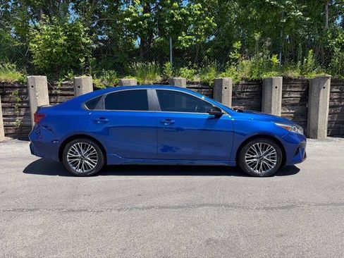 Used 2024 Kia Forte GT-Line FWD image 8